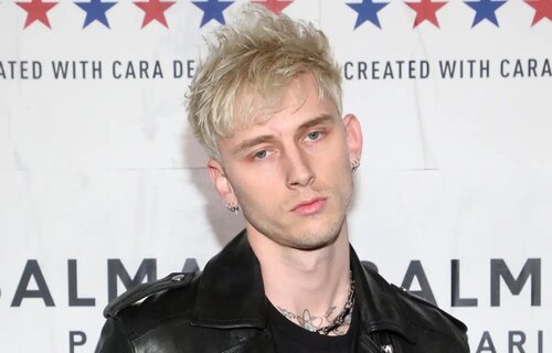 Machine Gun Kelly suit une thérapie pour en finir définitivement avec la drogue