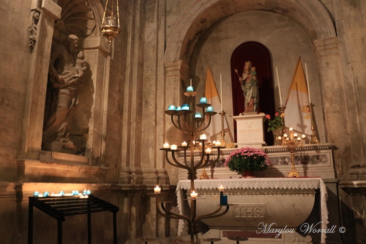 Avignon (84): La Cathédrale Notre-Dame-des-Doms
