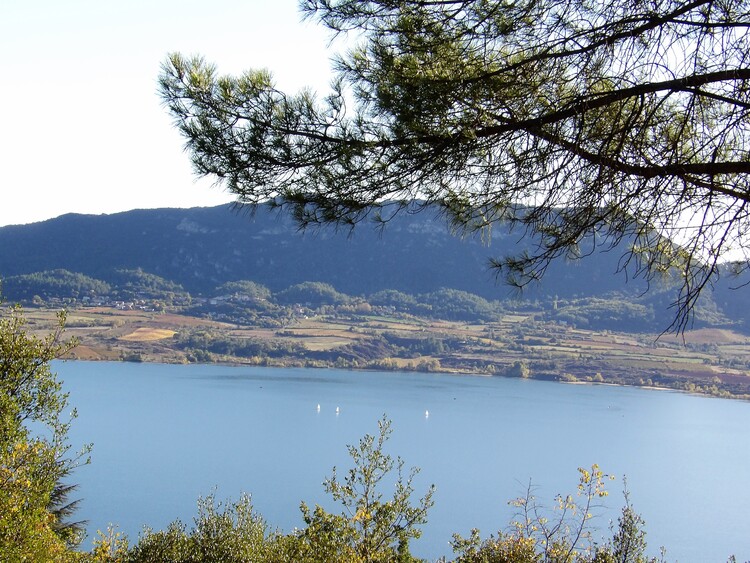 Le Lac du Salagou..