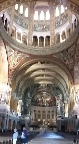 la basilique de Lisieux - Fin des vacances 