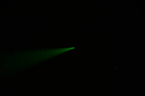 Laser + lunette Orion 80/400 + EOS 350D / Sigma Apo 300mm f/4