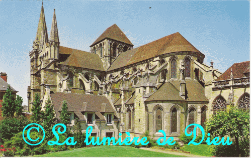 Lisieux : La cathédrale Saint Pierre