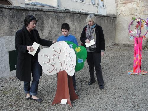 Le concours sur les arbres à la bibliothèque