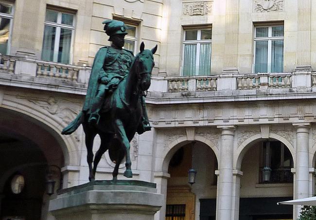 Petites promenades dans Paris : "autour de la Madeleine" avec Michel Duffau
