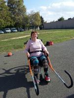 Initiation de la joëlette à la Maison de quartier de Soulanger, à Doué-la-Fontaine le 18/10/17