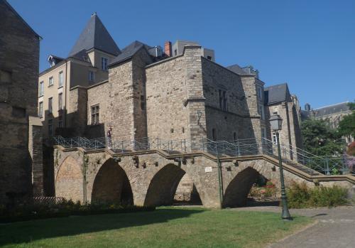 LE MANS - Collégiale St-Pierre-la-Cour