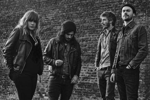 BLACK MIRRORS - Détails et extrait du nouvel album Look Into The Black Mirror