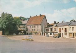 LES REMPARTS DU NEUBOURG (Eure)