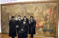 Marie BENECH et ses filles vers 1930