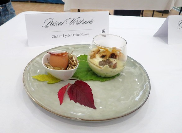 Le concours de  "l'œuf brouillé à la truffe" , lors de la Fête de la truffe Impériale, a connu un beau succès