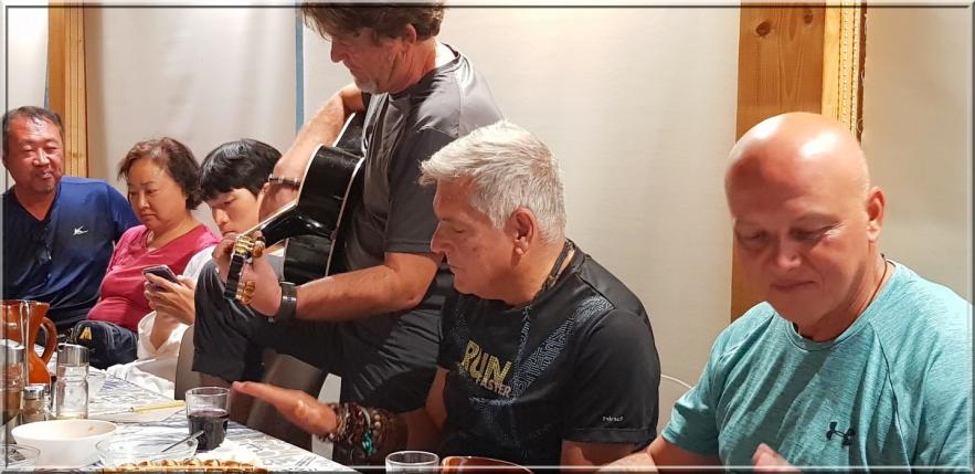 935 - Suite36 : -Notre Chemin vers St Jacques de Compostelle à travers ses anecdotes-