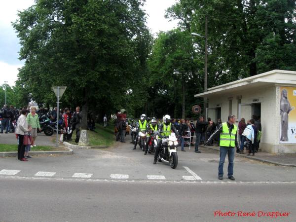 Le rallye du cochon est passé à Châtillon sur Seine