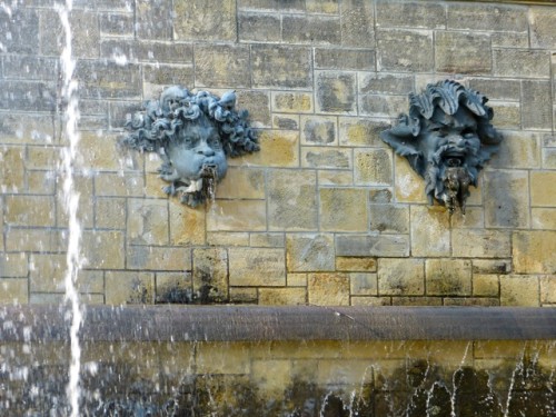 Sceaux mascaron fontaine Rodin 90806