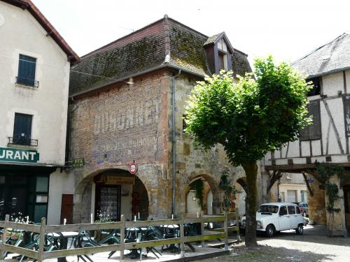 Bretenoux  (Lot)