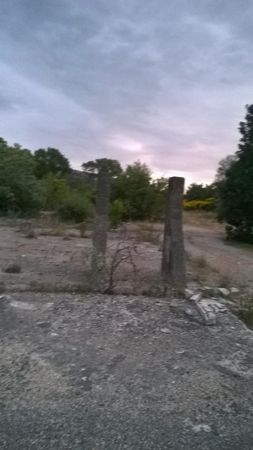 USINE ELECTRIQUE DEMENTELEES A LAMANON