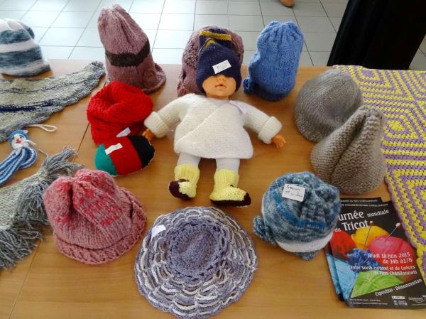 "La journée du tricot" a eu lieu au CSCL de Châtillon sur Seine