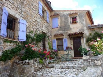 VILLAGES DU VAR - MONS 