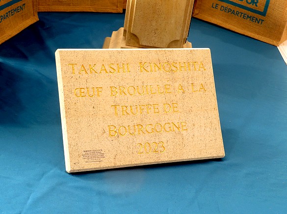 Le concours de  "l'œuf brouillé à la truffe" , lors de la Fête de la truffe Impériale, a connu un beau succès