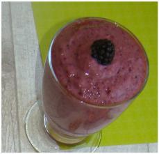 FROMAGE BLANC AUX FRUITS FRAIS ET AUX FRUITS SECS