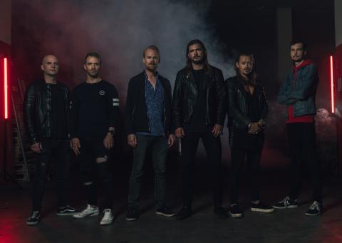 CREYE - Les détails du nouvel album III: Weightless ; "Spreading Fire" Clip
