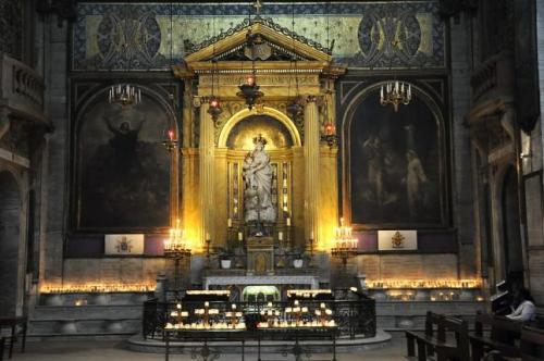  * Notre-Dame-des-Victoires de Paris