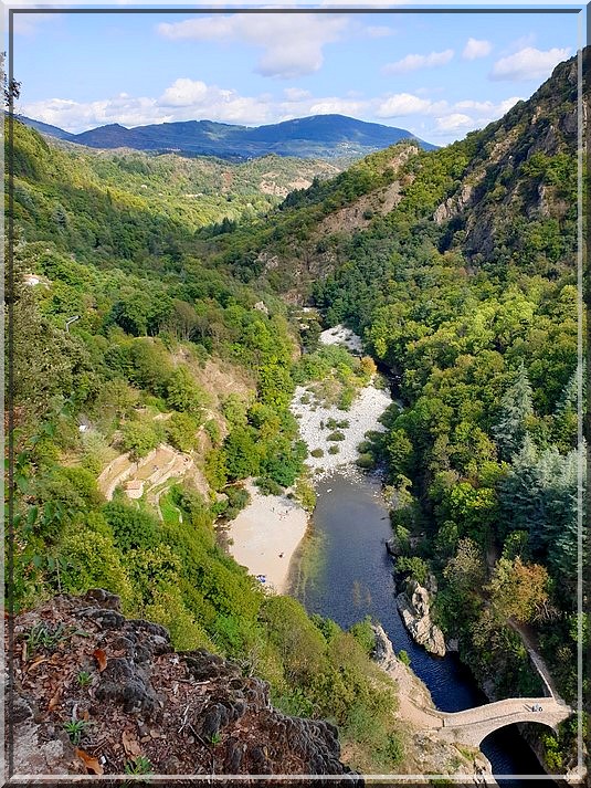 1001 - Traversée de l’Ardèche : Thueyts (07)