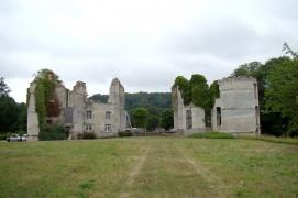 LES REMPARTS DE MAILLOC (Calvados)