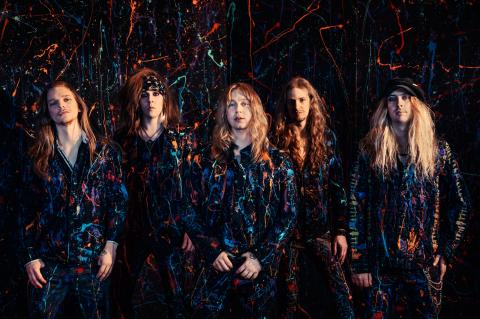SHIRAZ LANE - Les détails du nouvel album Forgotten Shades Of Life 