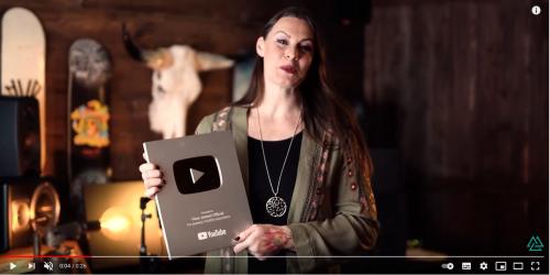 Floor Jansen : Vidéo remerciements dépassement 100 000 abonnés You Tube