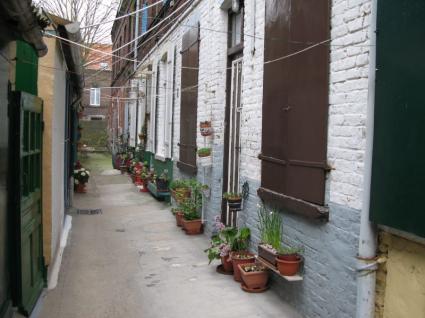 L'habitat prolétaire lillois (1) : cours, courettes, courées et rue à sacq