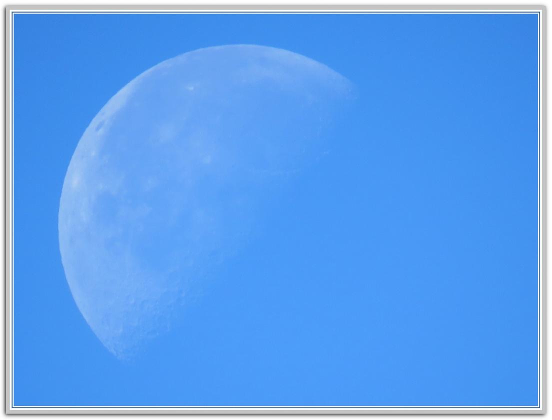 DICECTION ....LA LUNE