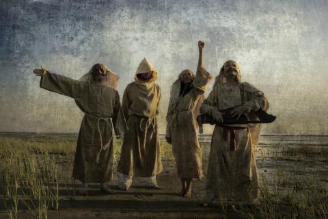 MOON FAR AWAY - Détails et extrait du nouvel album Athanor Eurasia