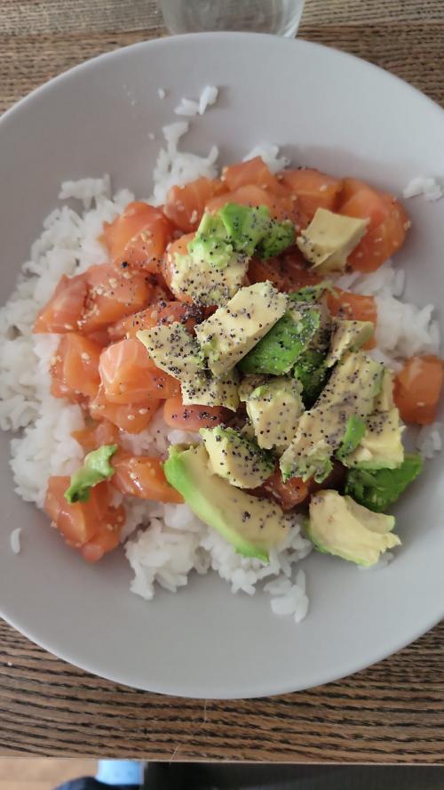 Chirashi saumon /avocat