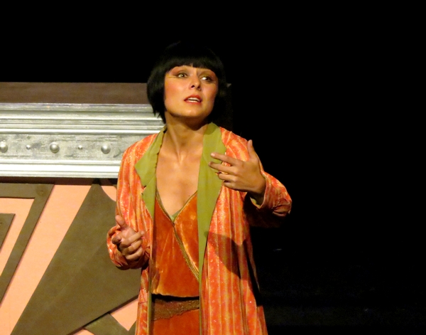 Kiki de Montparnasse a enchanté de nouveau les Châtillonnais  au Théâtre Gaston Bernard !