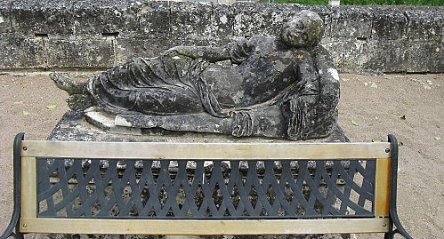 Chateau-d-USSE---Collegiale-et-jardins 0912