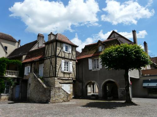 Bretenoux  (Lot)