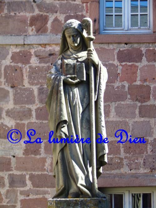 Mont Sainte Odile, Abbaye de Hohenbourg