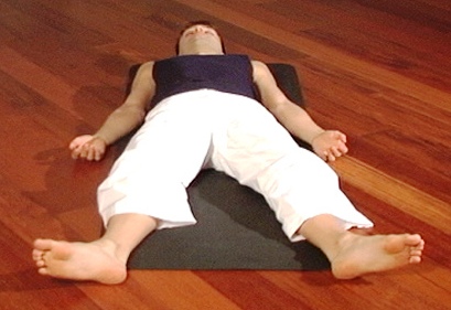 https://ekladata.com/221K2n3ICSDzO5Ik09AydZM-lA8/9-Shavasana.jpg
