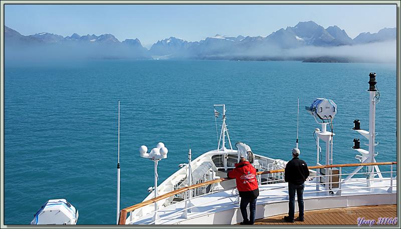 10 août 2019, dernier jour de la croisière. L'Austral entre dans le Kangerlussuatsiaq Fjord (Evighedsfjorden) - Groenland 