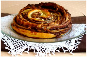 ESCARGOT GÉANT AU NUTELLA ET AUX PÉPITES DE CHOCOLAT BLANC