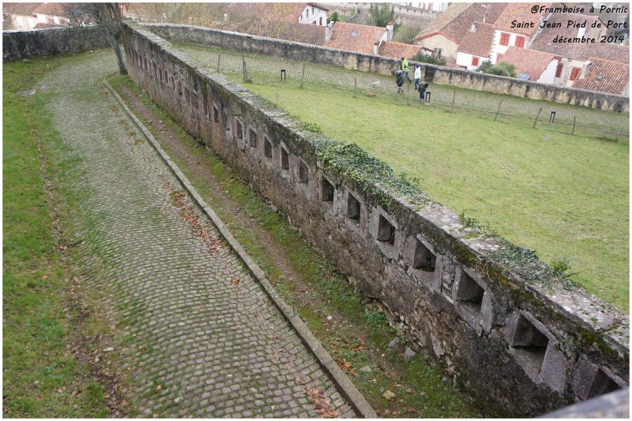La citadelle St Jean Pied de Port - Mendiguren 