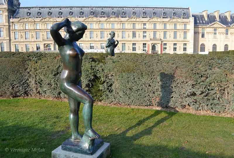 Jardin du Carrousel : Aristide Maillol : Vénus et la Baigneuse aux bras levés