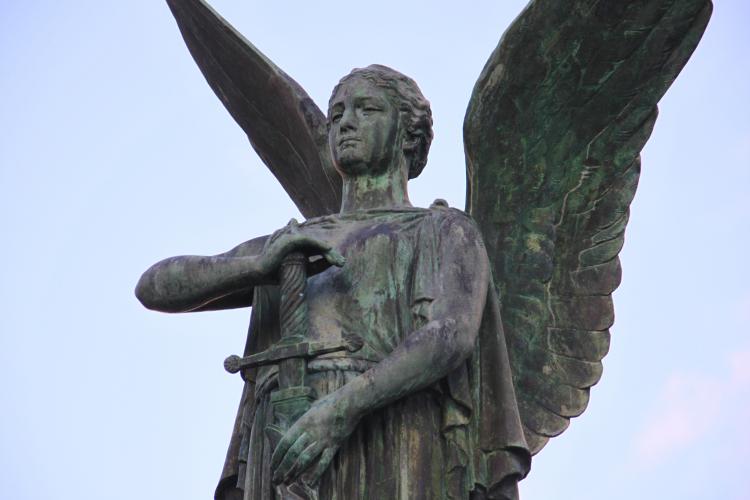une Victoire ailée