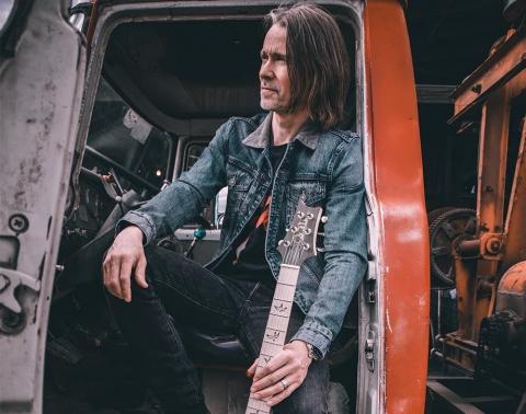 MYLES KENNEDY - Les détails du nouvel album The Art Of Letting Go ; Clip "Say What You Will"