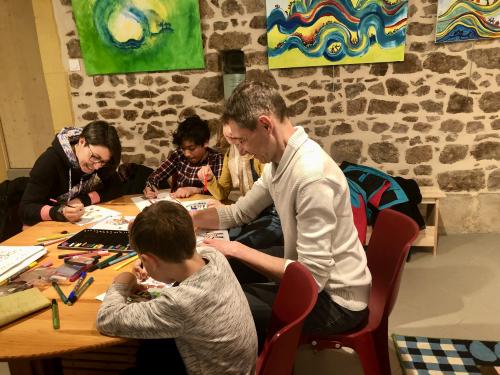 Atelier de coloriage du 25 avril 24