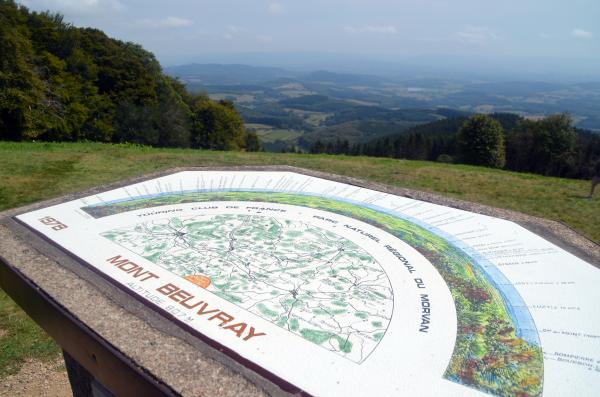 Sur la route de La Coudalère : Bibracte et Autun