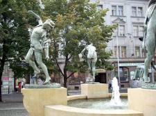 Prague : fontaine...