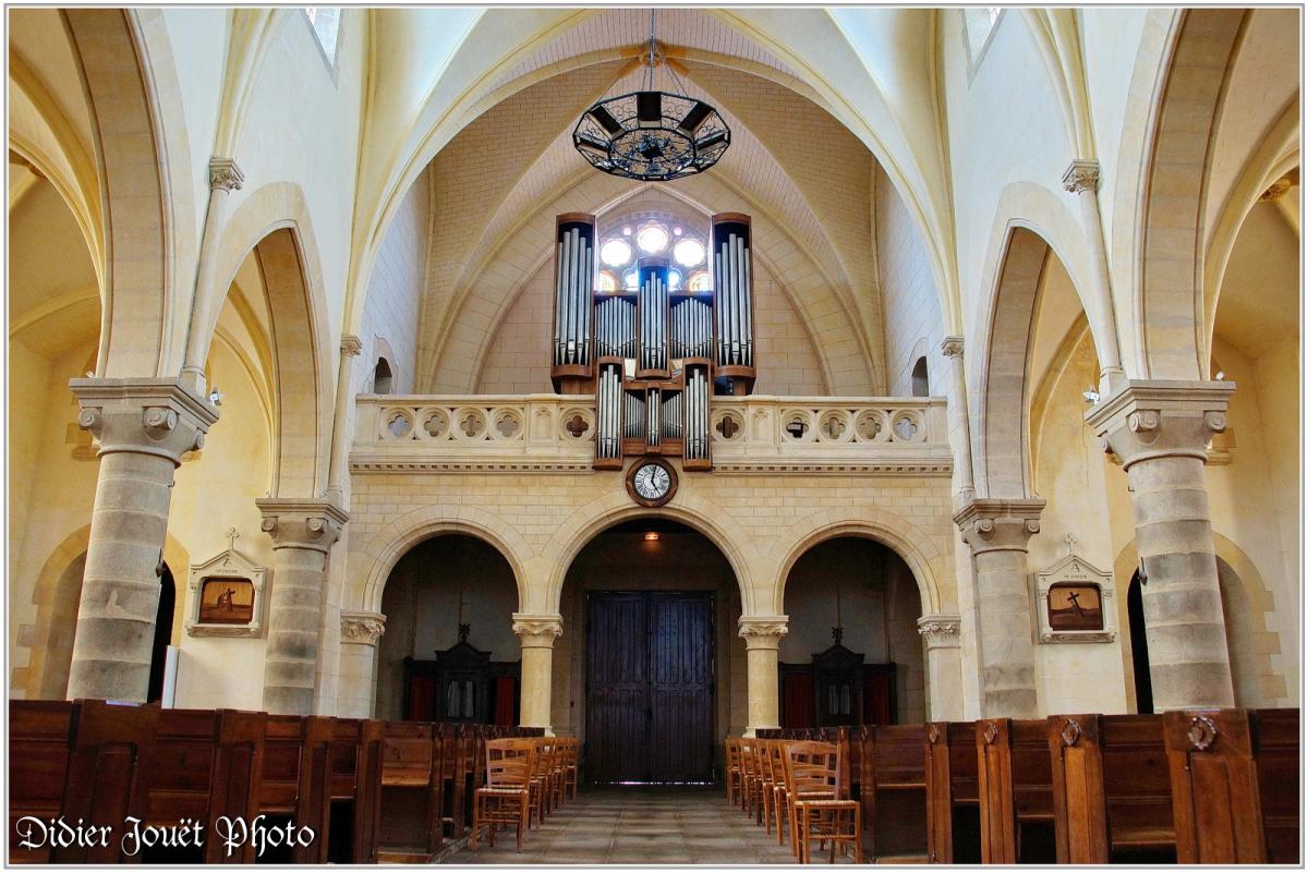 (85) Vendée - Les Essarts (2) _ Eglise St Pierre