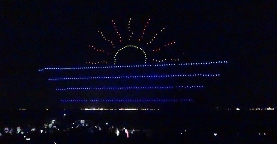 Un grand spectacle de drones, à Arès...