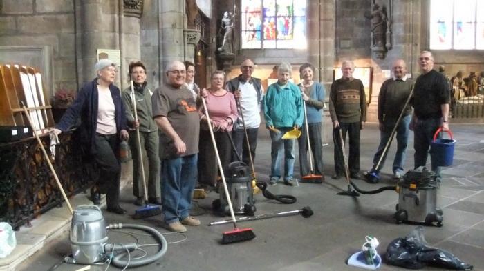 équipes "nettoyage des églises"